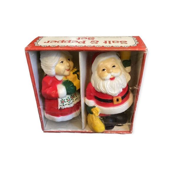 VTG Christmas Salt And Pepper Set 1988 Mr. And Mrs. Claus - Picture 1 of 5